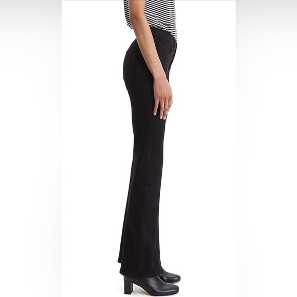 Woman’s Levi’s Black Classic Bootcut Jean Size 8, W 29,L32 - Picture 2 of 12